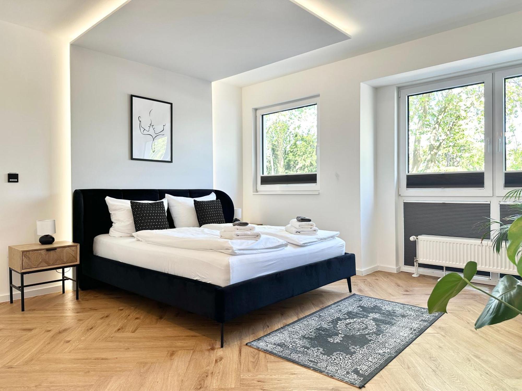 Modern Apartment - Fuer Freunde & Familien, Stadtnah, Parkplatz, E-Ladestation, Gitterbox Fuer Fahrraeder, Fitnessstudio, Digitale Gaestemappe Mit Restaurant- Und Unternehmenstipps Koblenz  Ngoại thất bức ảnh